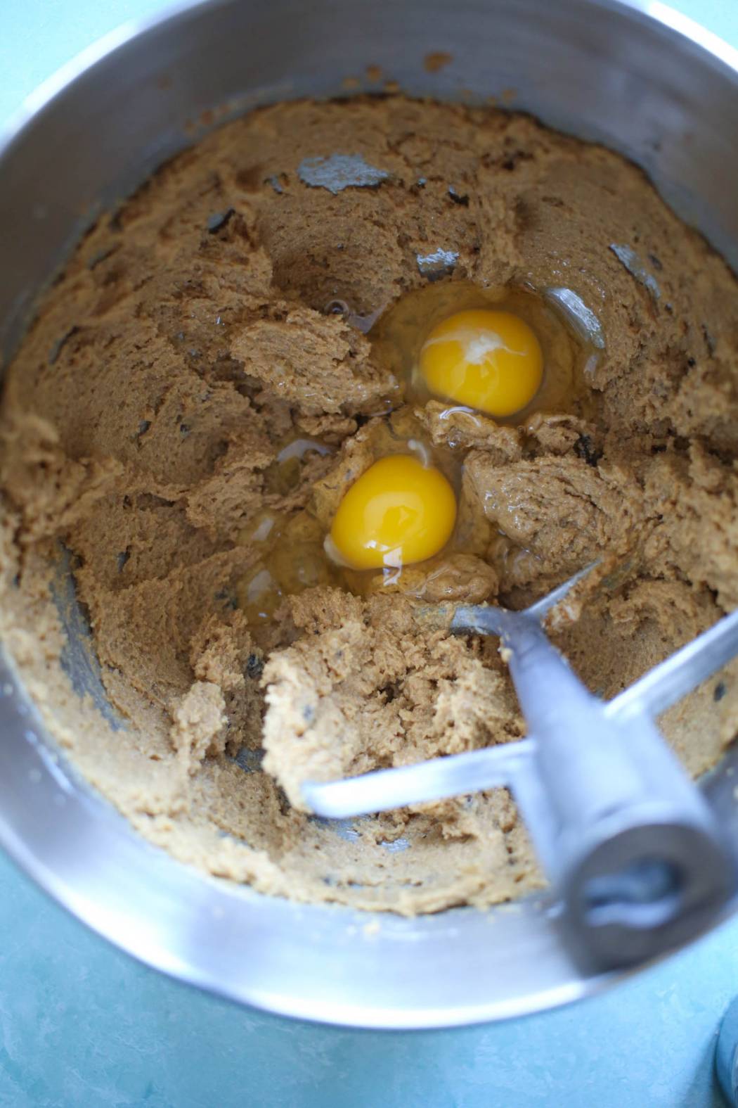ultimate classic chocolate chip cookies from our best bites