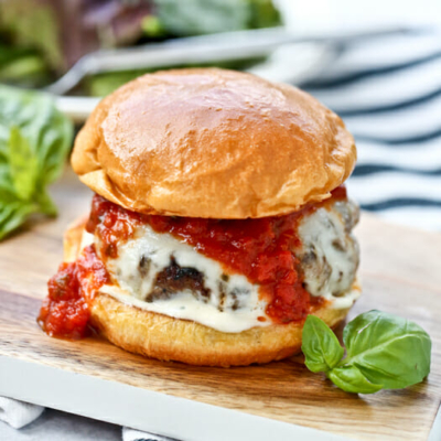 Italian meatball burgers