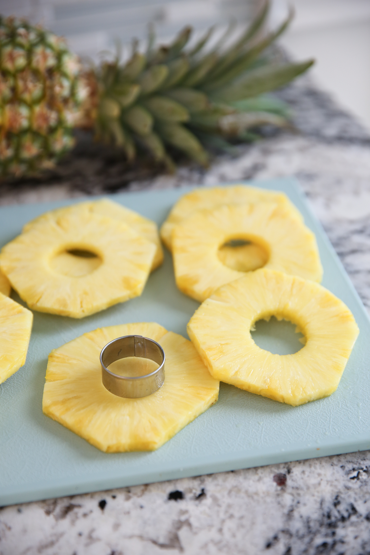 Sliced pineapple rings