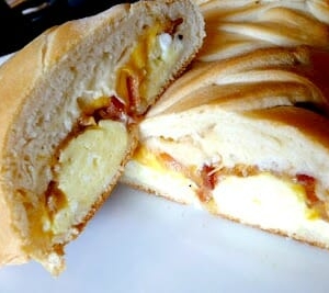 Yummy and easy breakfast braid to feed a crowd!