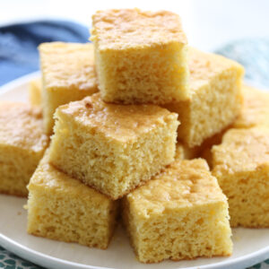 baked cornbread on a plate
