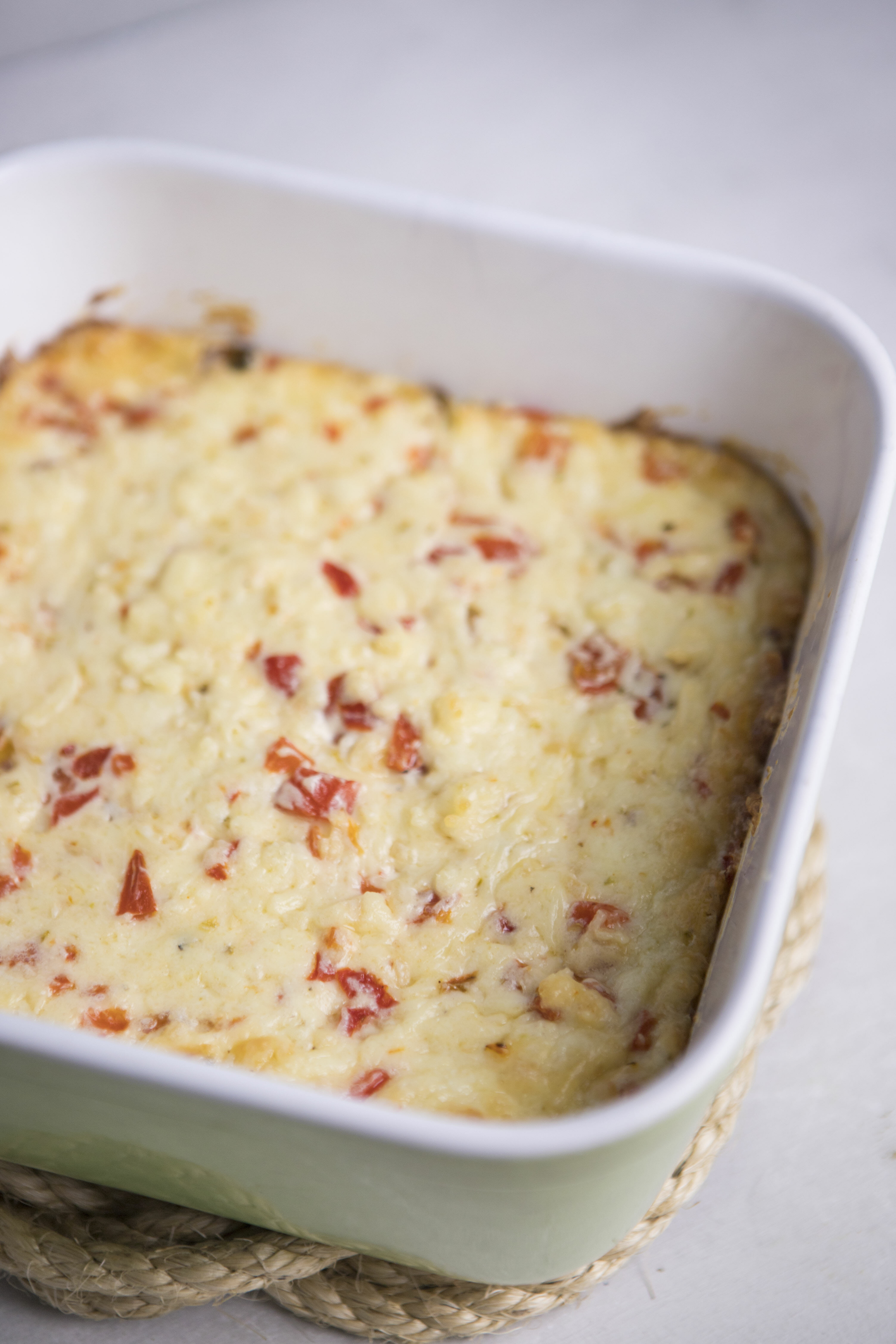 baked roasted red pepper dip