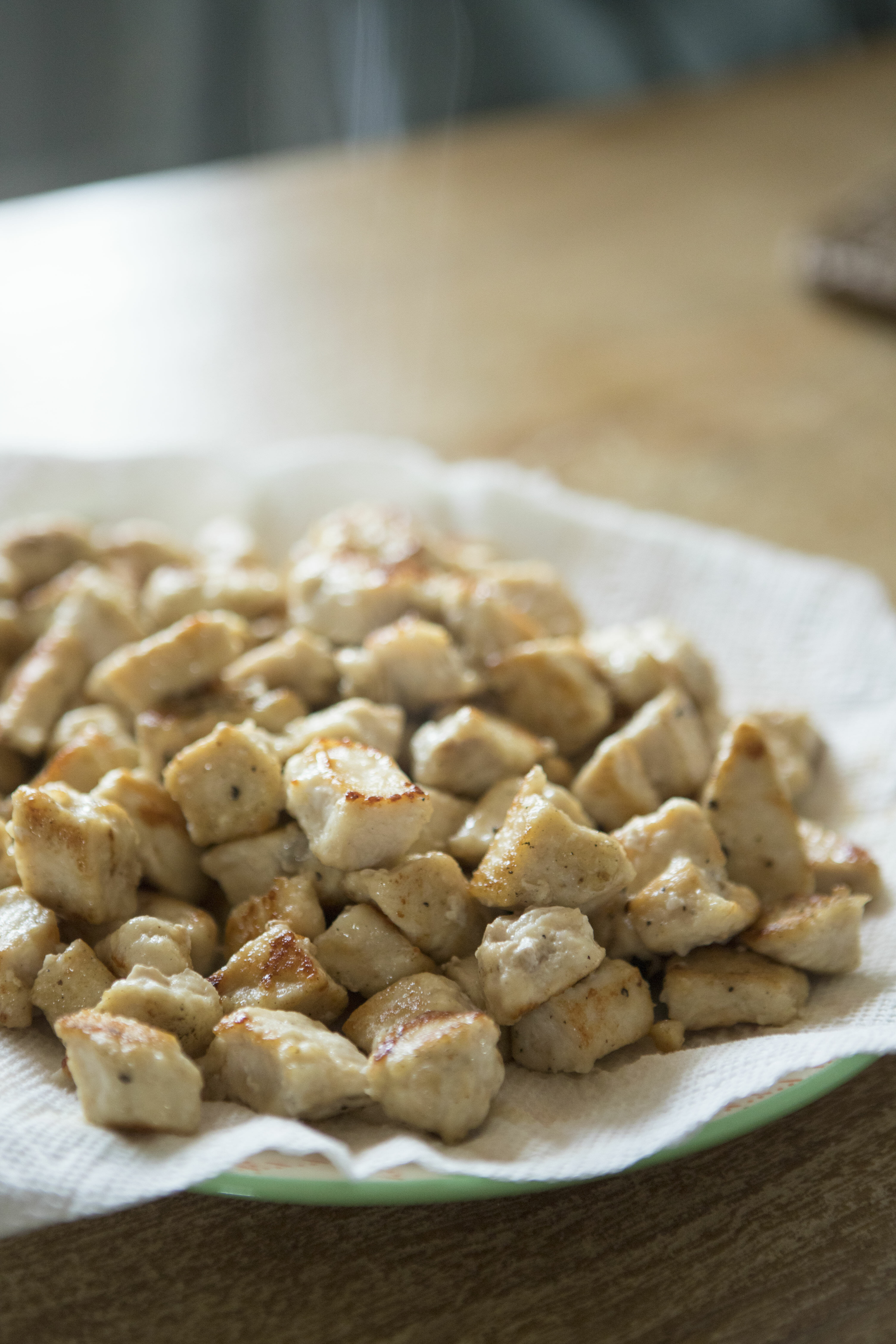 chicken cacciatore on paper towel