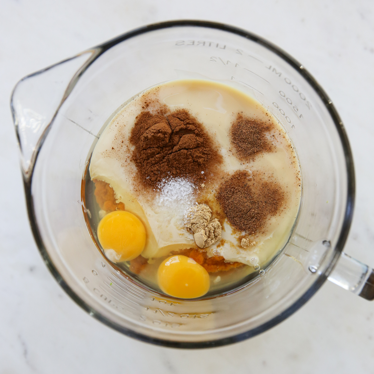 wet ingredients in pumpkin pie batter