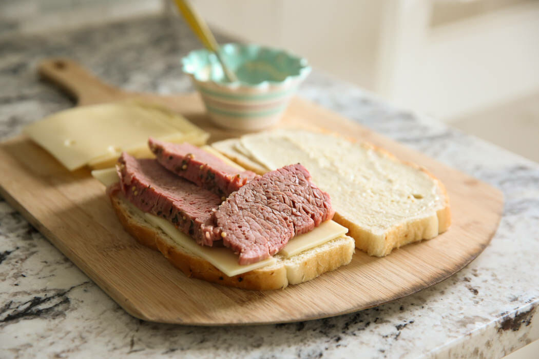 building a corned beef sandwich