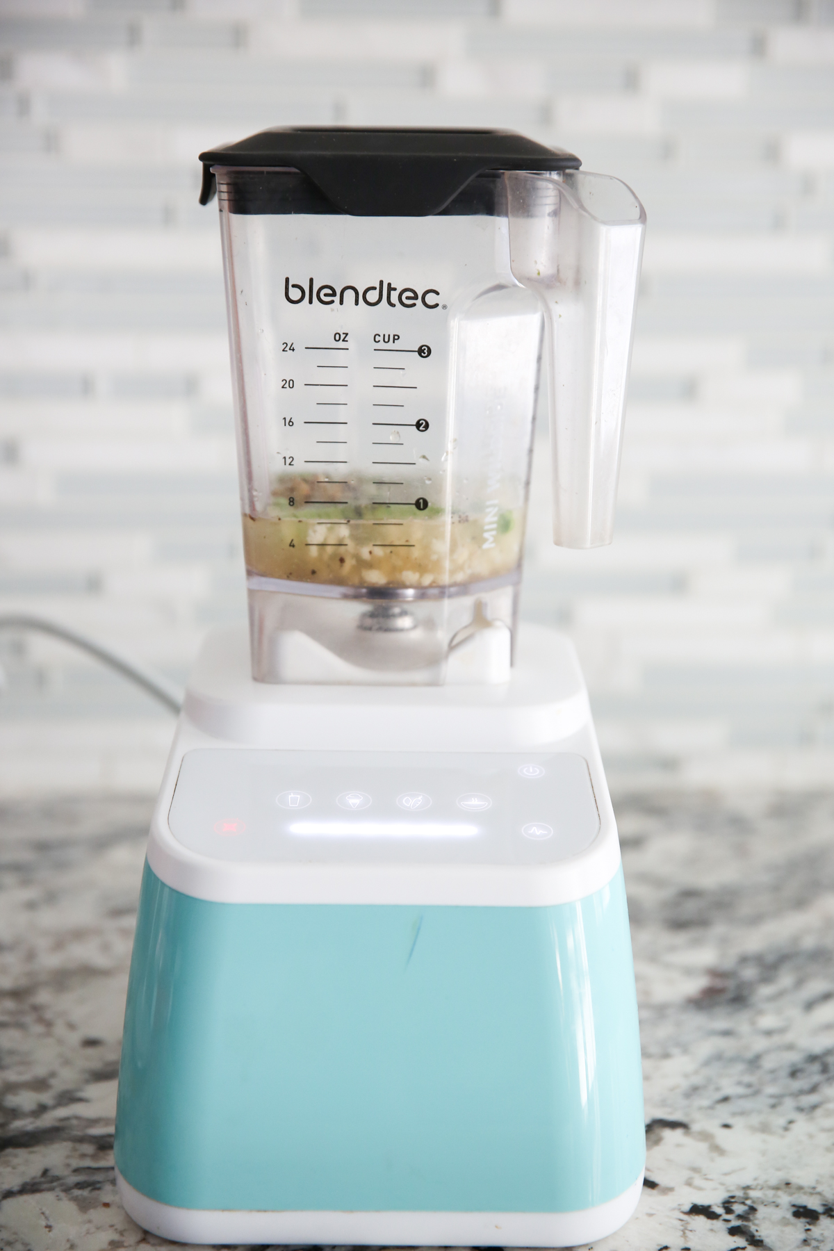 salad dressing in a blender