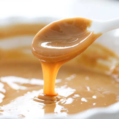 drizzling Dulce de Leche
