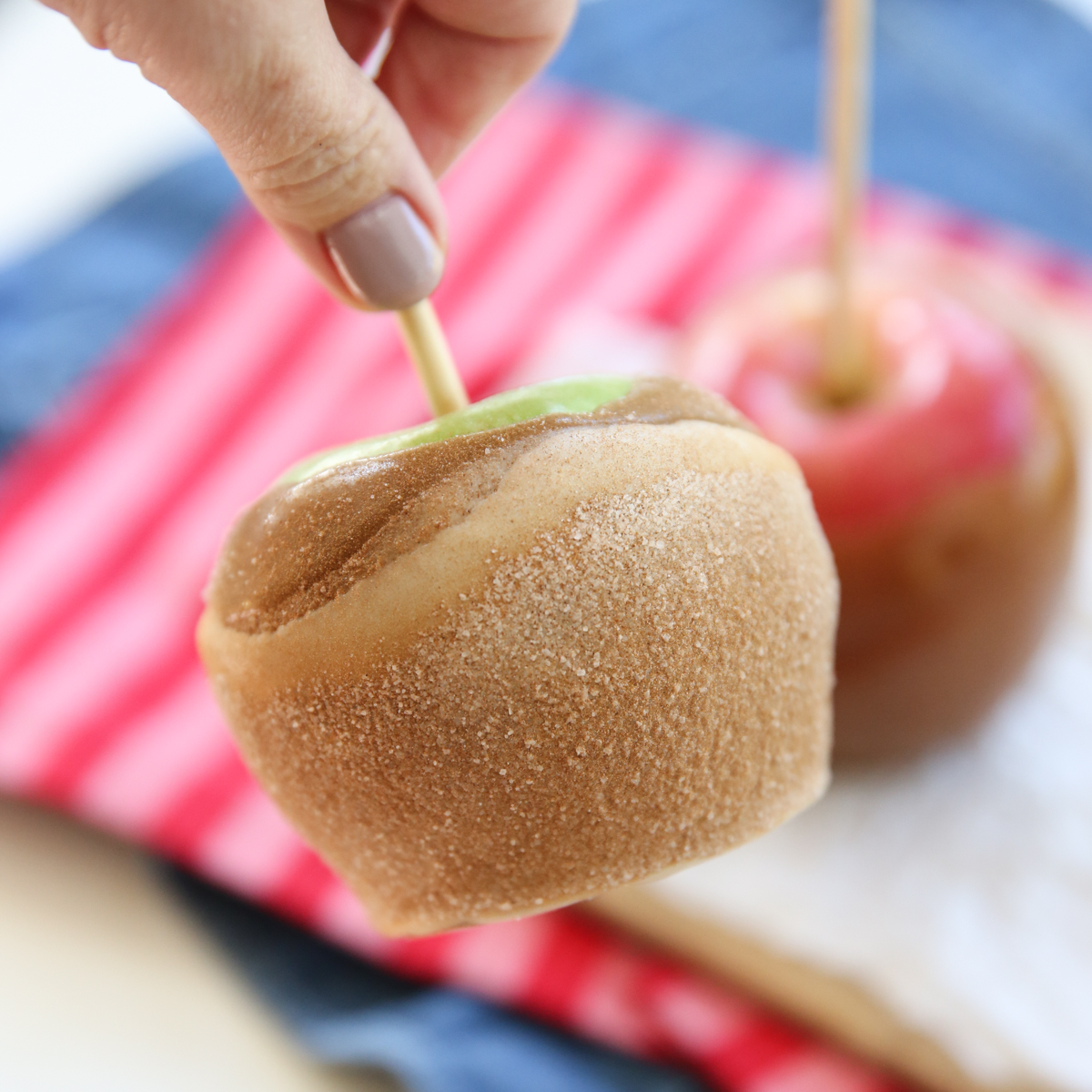 cinnamon sugar caramel apple