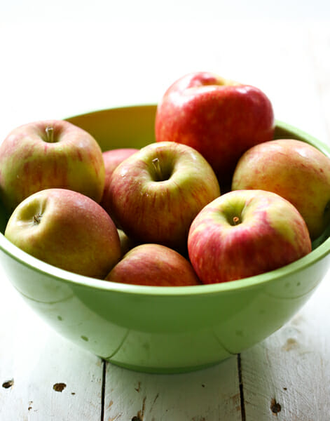 bowl of apples for spiced cider applesauce