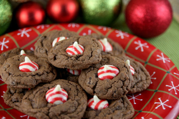 Candycane-Kiss-Cookies