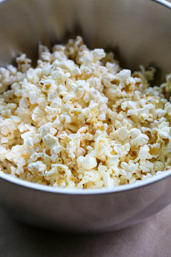 caramel marshmallow popcorn-3