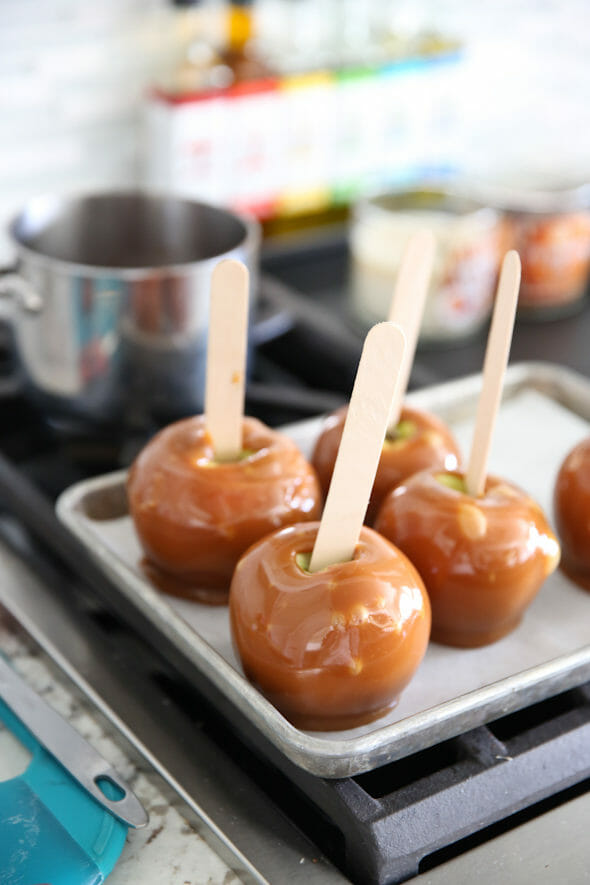 caramel dipped apples