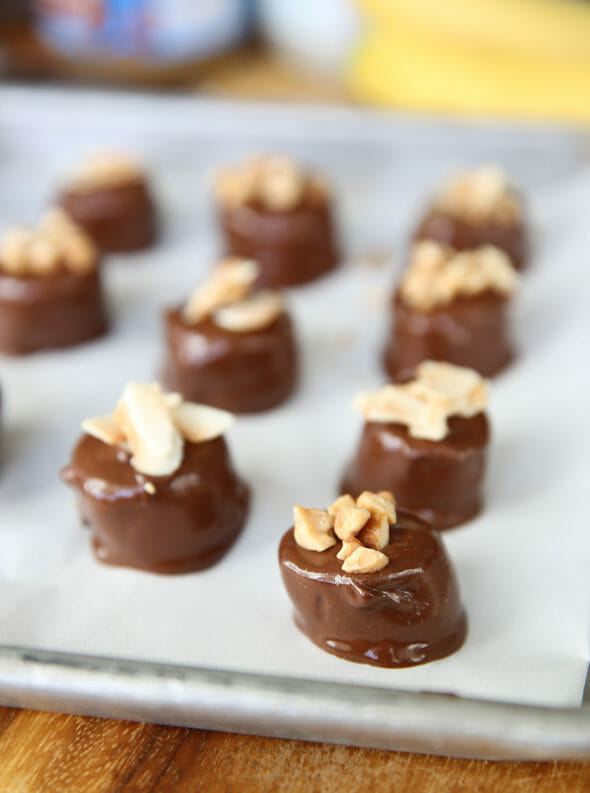 Frozen Chocolate Peanut Butter banana bites