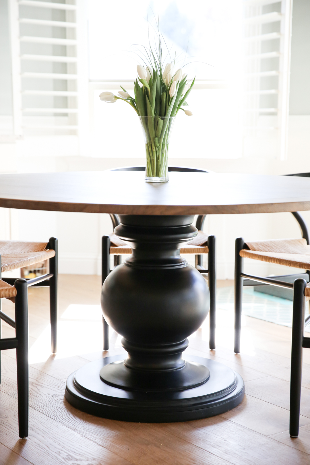 black pedestal table