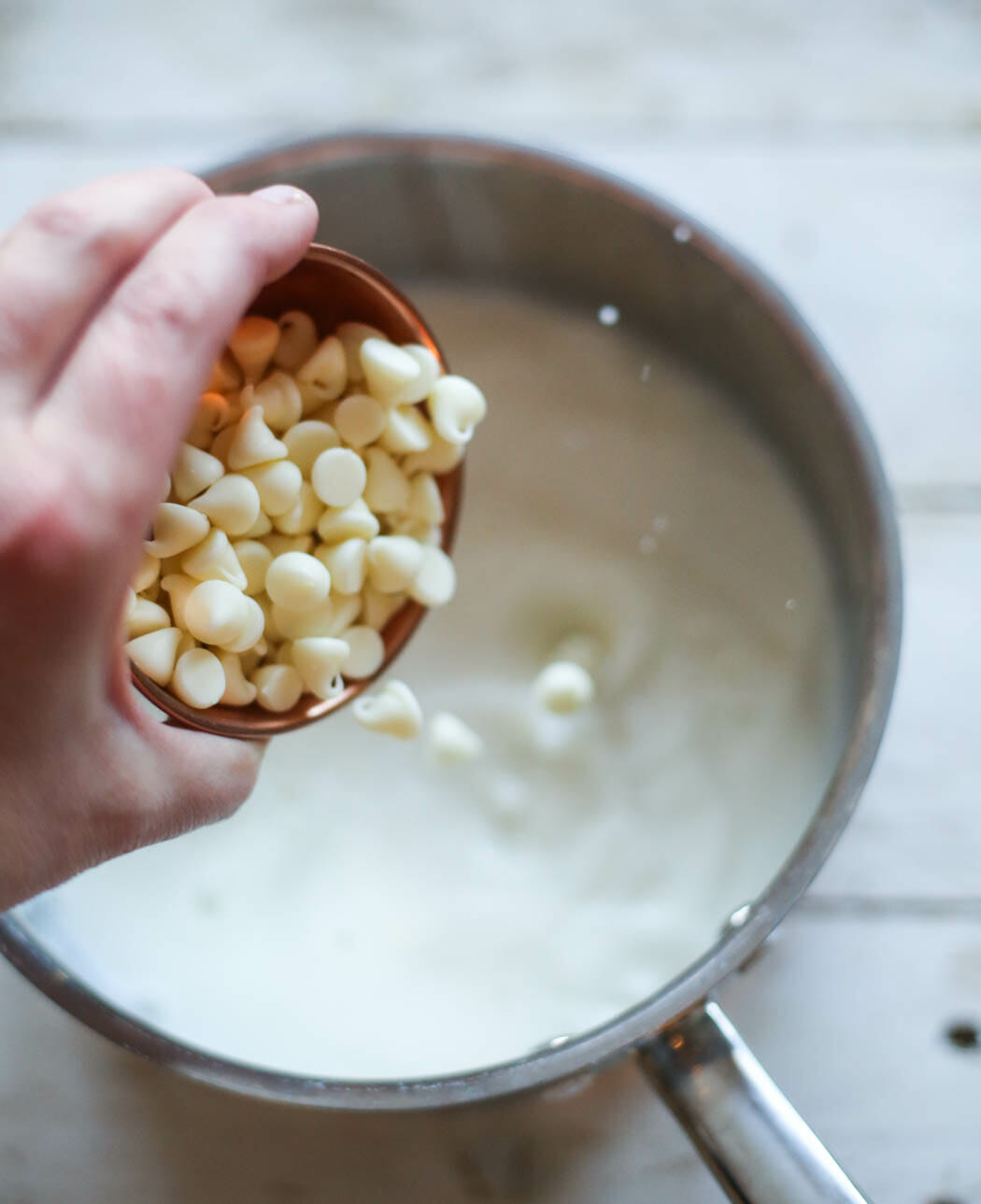 adding white chocolate chips to copycat starbucks snickerdoodle white hot chocolate
