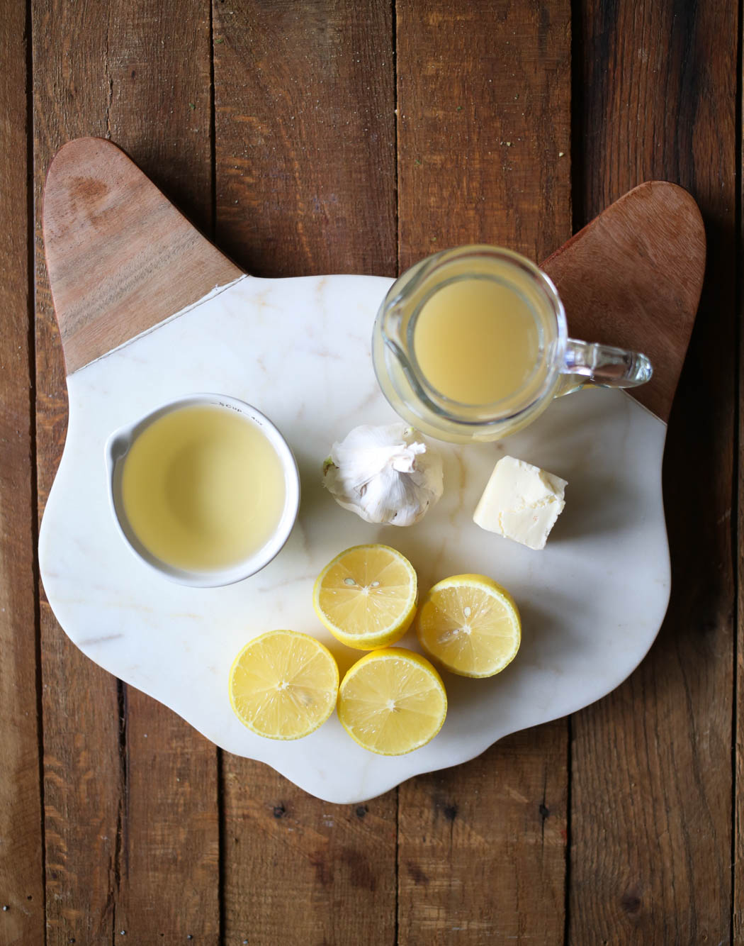 Lemon butter sauce for mediterranean chicken breasts from our best bites