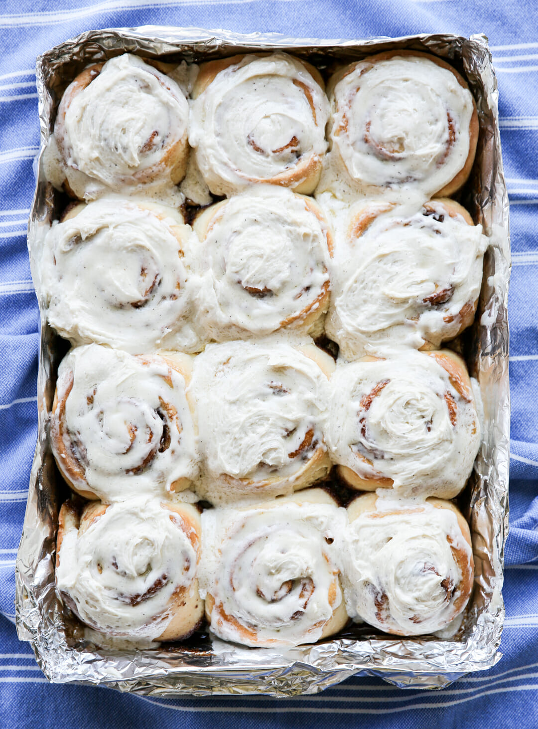 cinnamon rolls in pan
