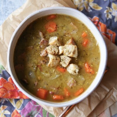 bowl of spit pea soup