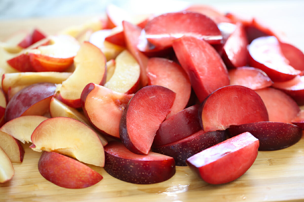 sliced caramelized stone fruit recipe