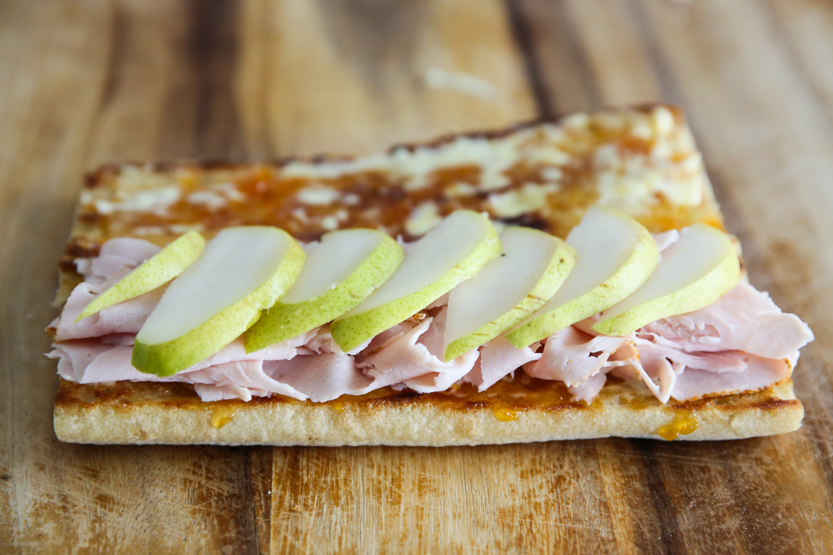 building a turkey sandwich