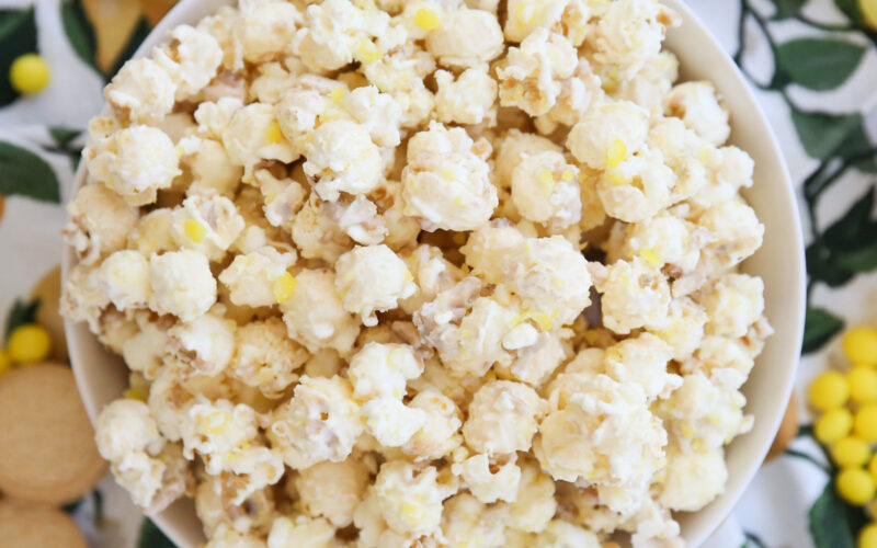 Lemon Cookie Crunch Popcorn
