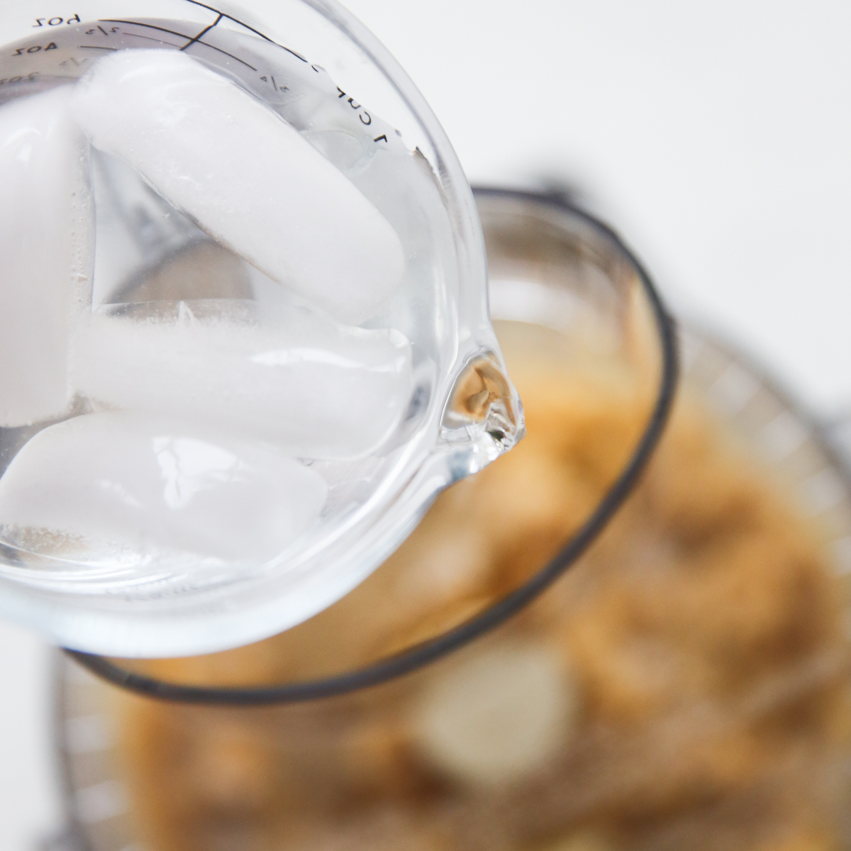 adding ice water to chicpeas