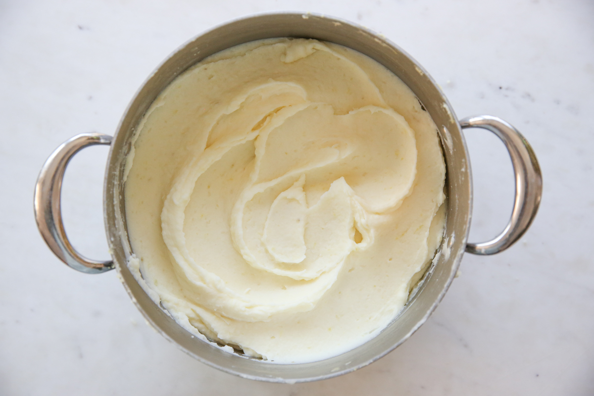 creamy mashed potatoes in a pot